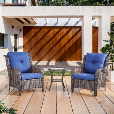 Belord 3-piece outdoor patio furniture set with lounge chairs and side table, ideal for garden or patio seating.